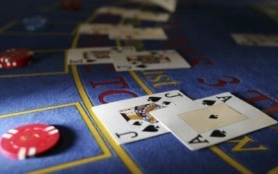 Online Casino Guide for Beginners: Compare Games, Free Play, Bonuses, Security, Live Dealers, RTP and Lower-Stakes Options Before You Start